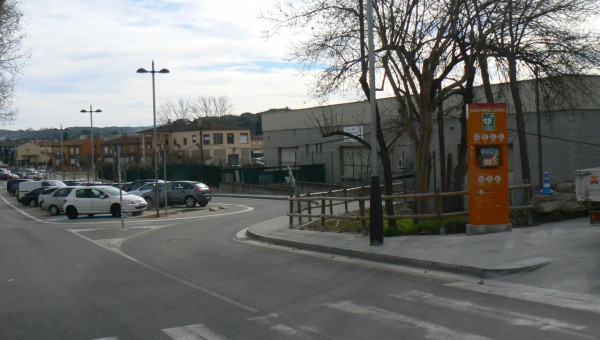 Estació de Tren (devant café estació), CRC 163