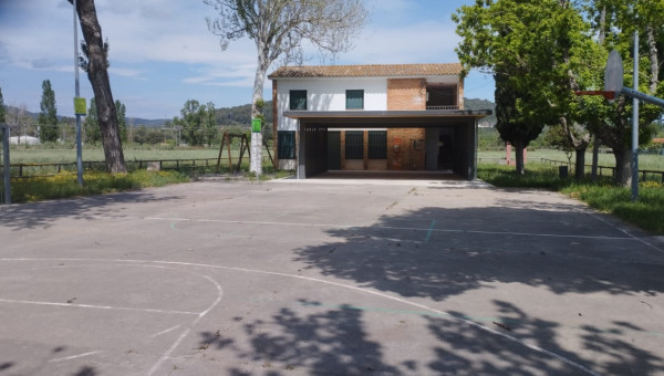 Local Social Campdorà, CRC 94